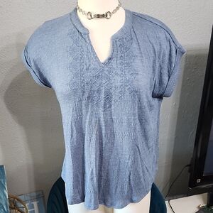 Cable & Gauge Blue Textured Short Sleeve Top